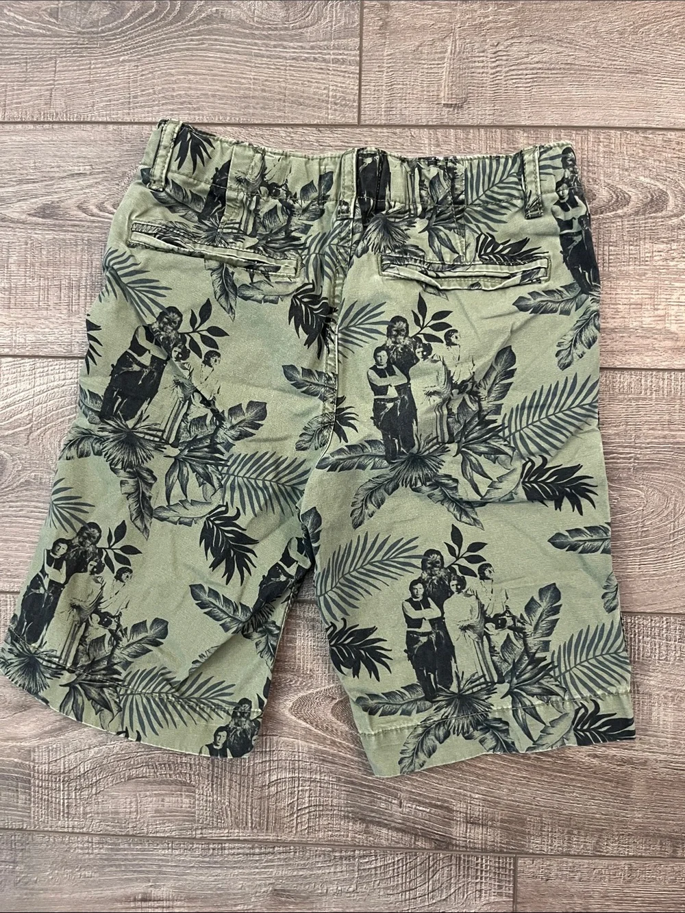 GAP Star Wars Chino Shorts